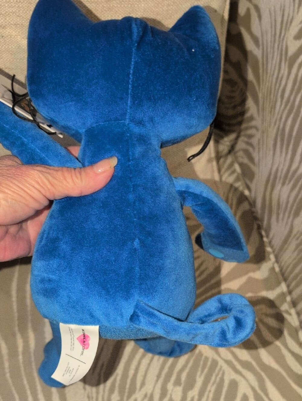Pete The Cat Stuffed Animal - Picture 4 of 6